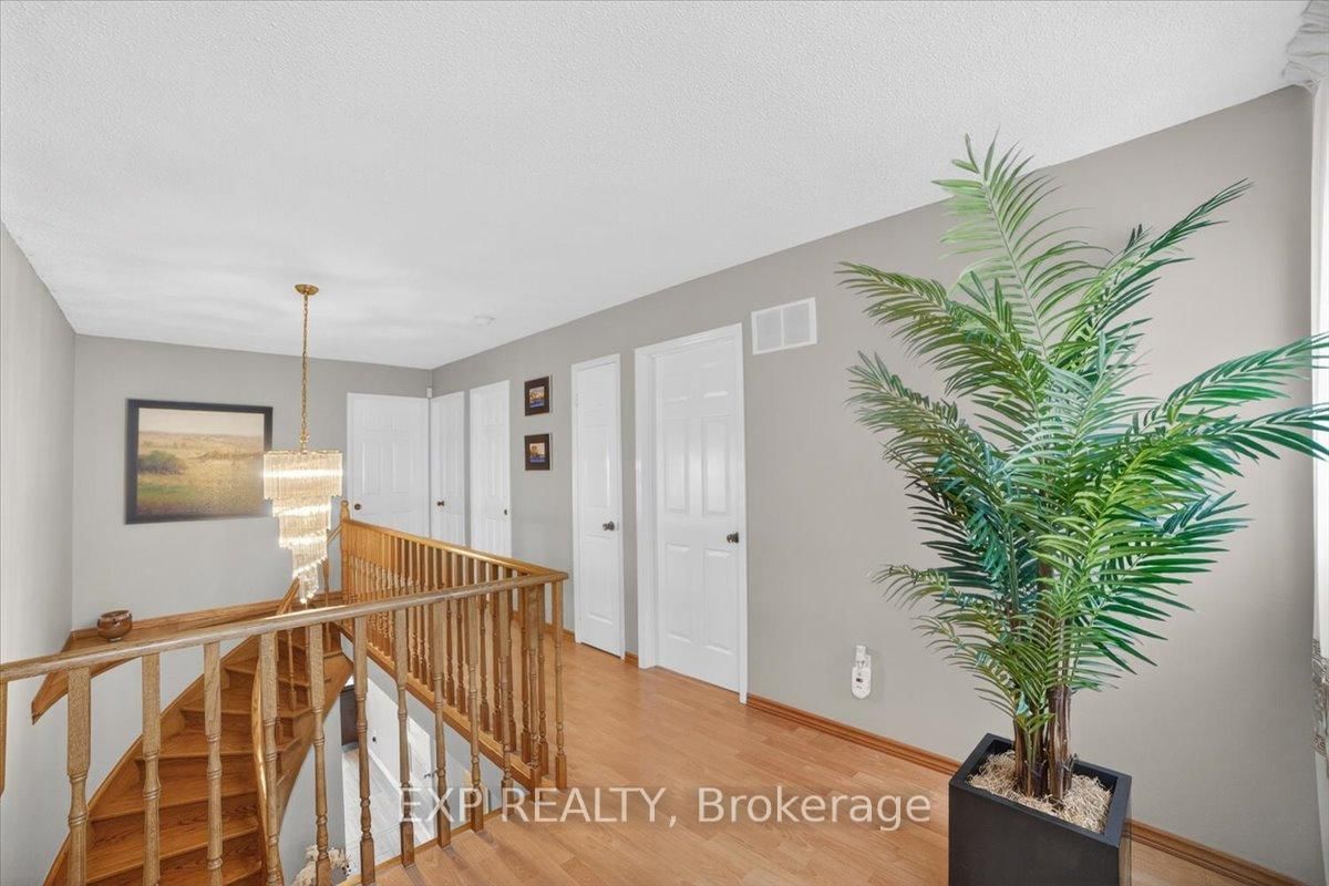 Detached House for sale at 3440 Redmond Road, Mississauga, Ontario, L5B 3S5 - Fairview - MLS: W12894102