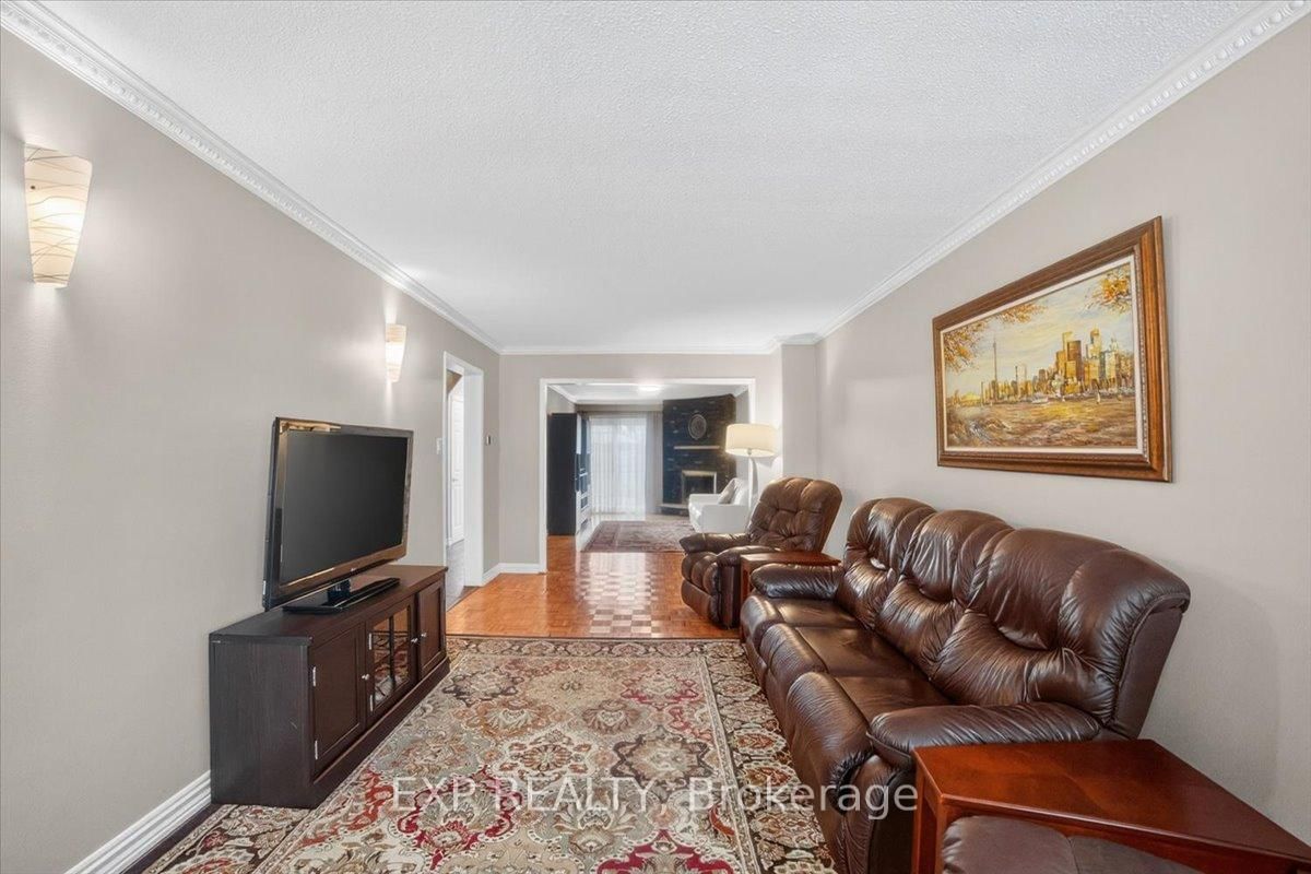 Detached House for sale at 3440 Redmond Road, Mississauga, Ontario, L5B 3S5 - Fairview - MLS: W12894102