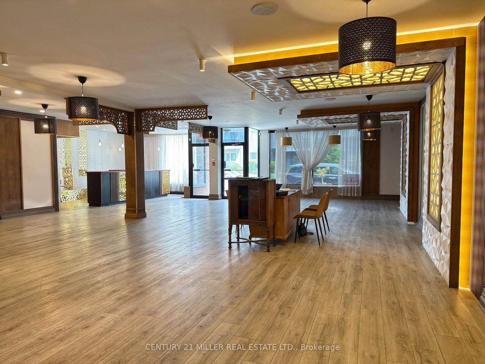 438 Kerr Street, Unit 5