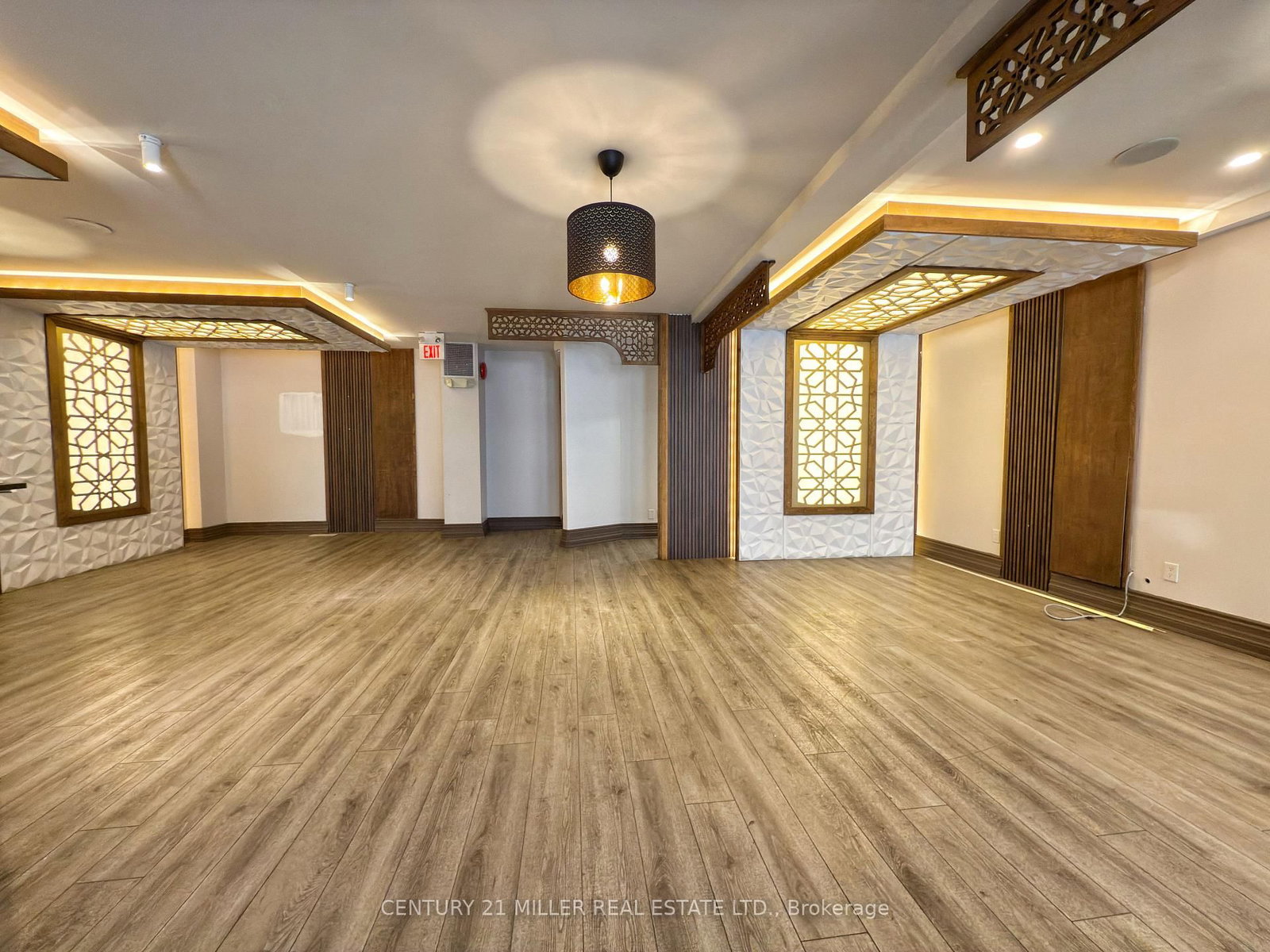 438 Kerr Street, Unit 5 - Photo 14