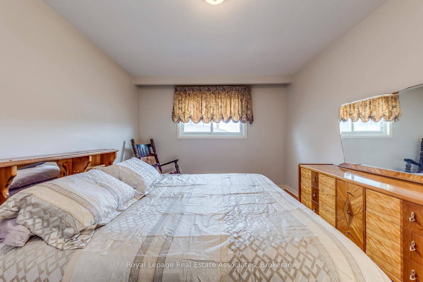 Semi-Detached House for sale at 37 Prouse Drive, Brampton, Ontario, L6V 3A3 - Brampton North - MLS: W12894338