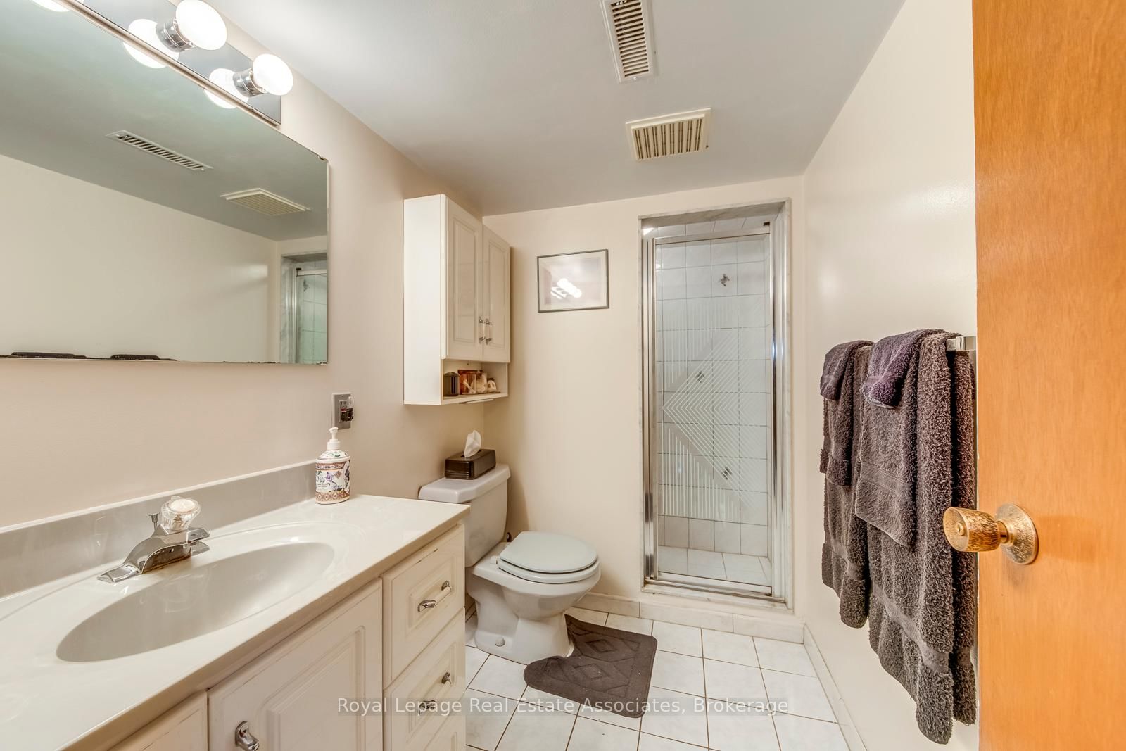 Semi-Detached House for sale at 37 Prouse Drive, Brampton, Ontario, L6V 3A3 - Brampton North - MLS: W12894338