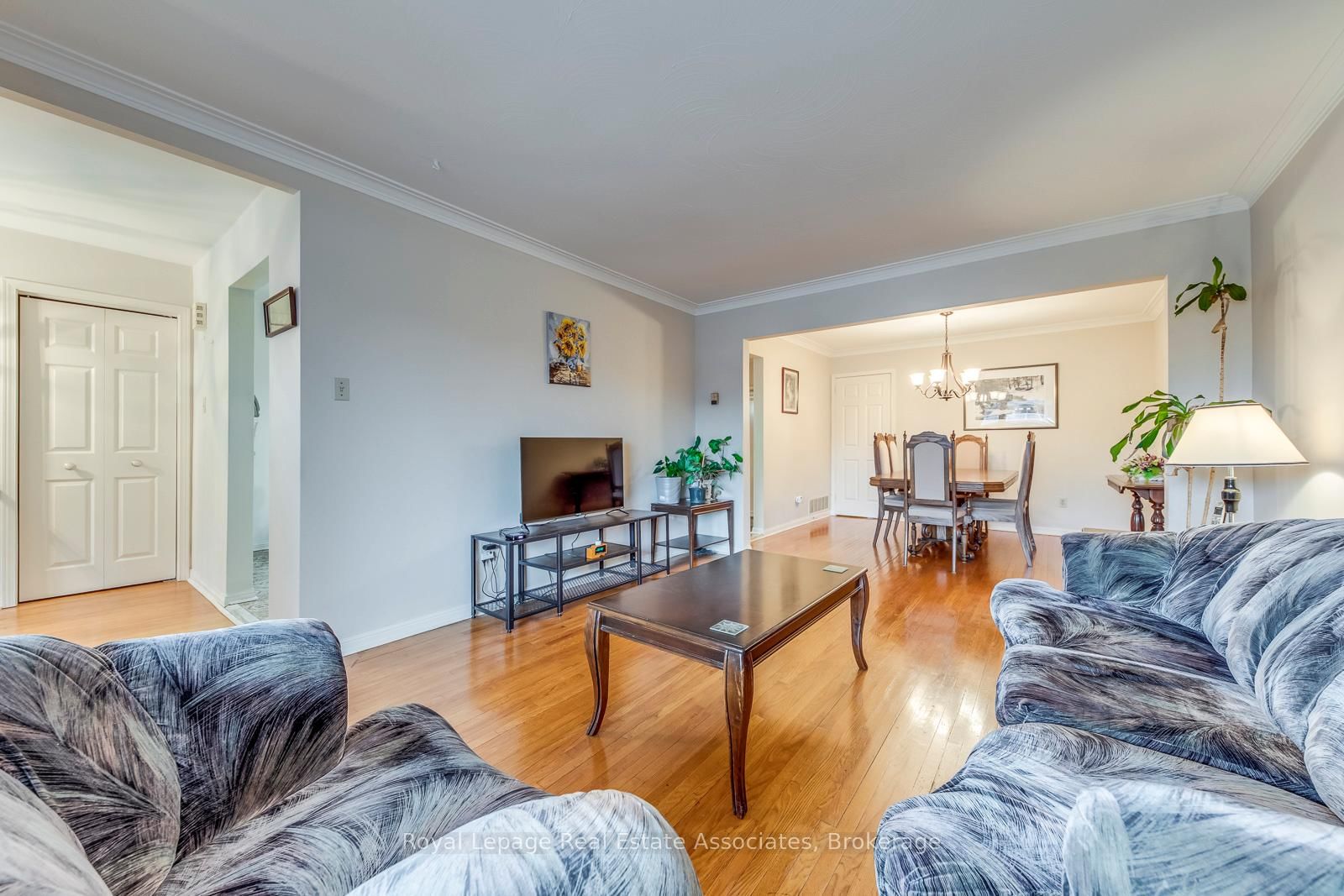 Semi-Detached House for sale at 37 Prouse Drive, Brampton, Ontario, L6V 3A3 - Brampton North - MLS: W12894338