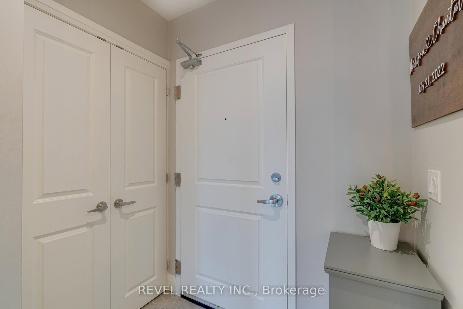 Condo for sale at 505-650 Sauve Street, Milton, Ontario, L9T 9A8 - Beaty - MLS: W12894376