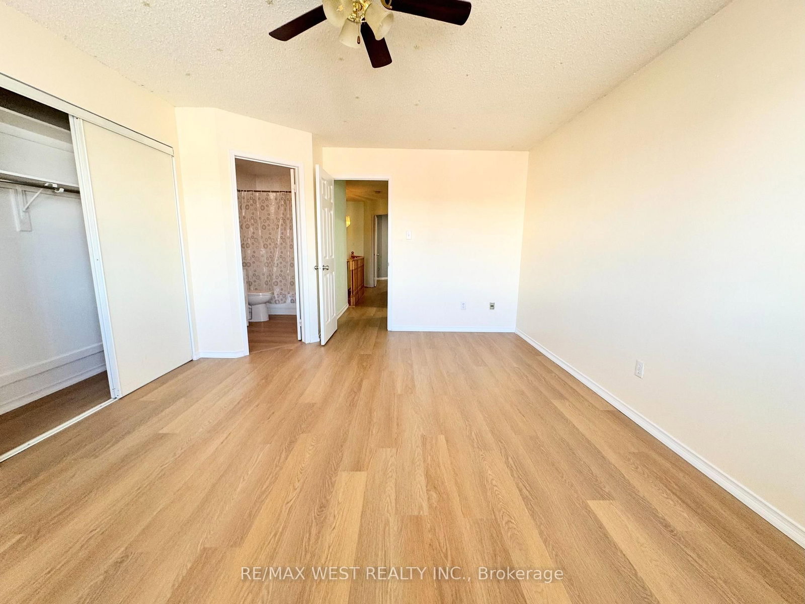 Semi-Detached House for sale at 269 Pressed Brick Drive, Brampton, Ontario, L6V 4L2 - Brampton North - MLS: W12894594