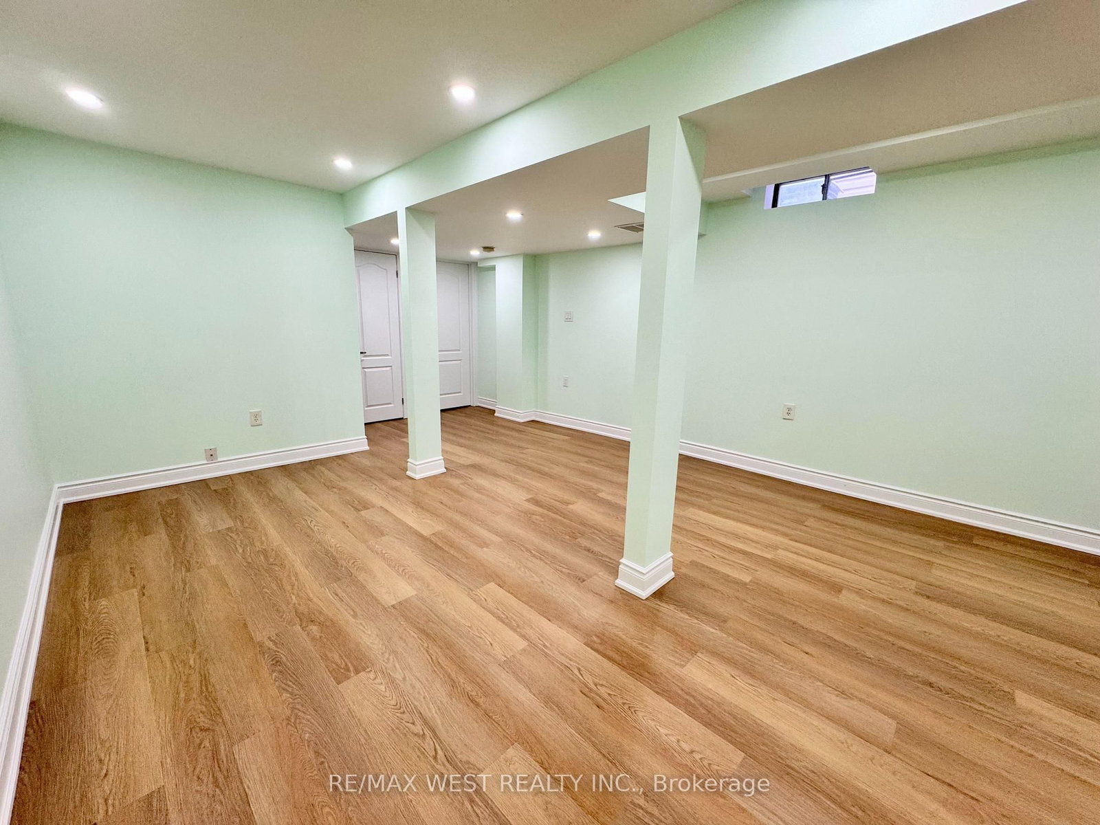 Semi-Detached House for sale at 269 Pressed Brick Drive, Brampton, Ontario, L6V 4L2 - Brampton North - MLS: W12894594