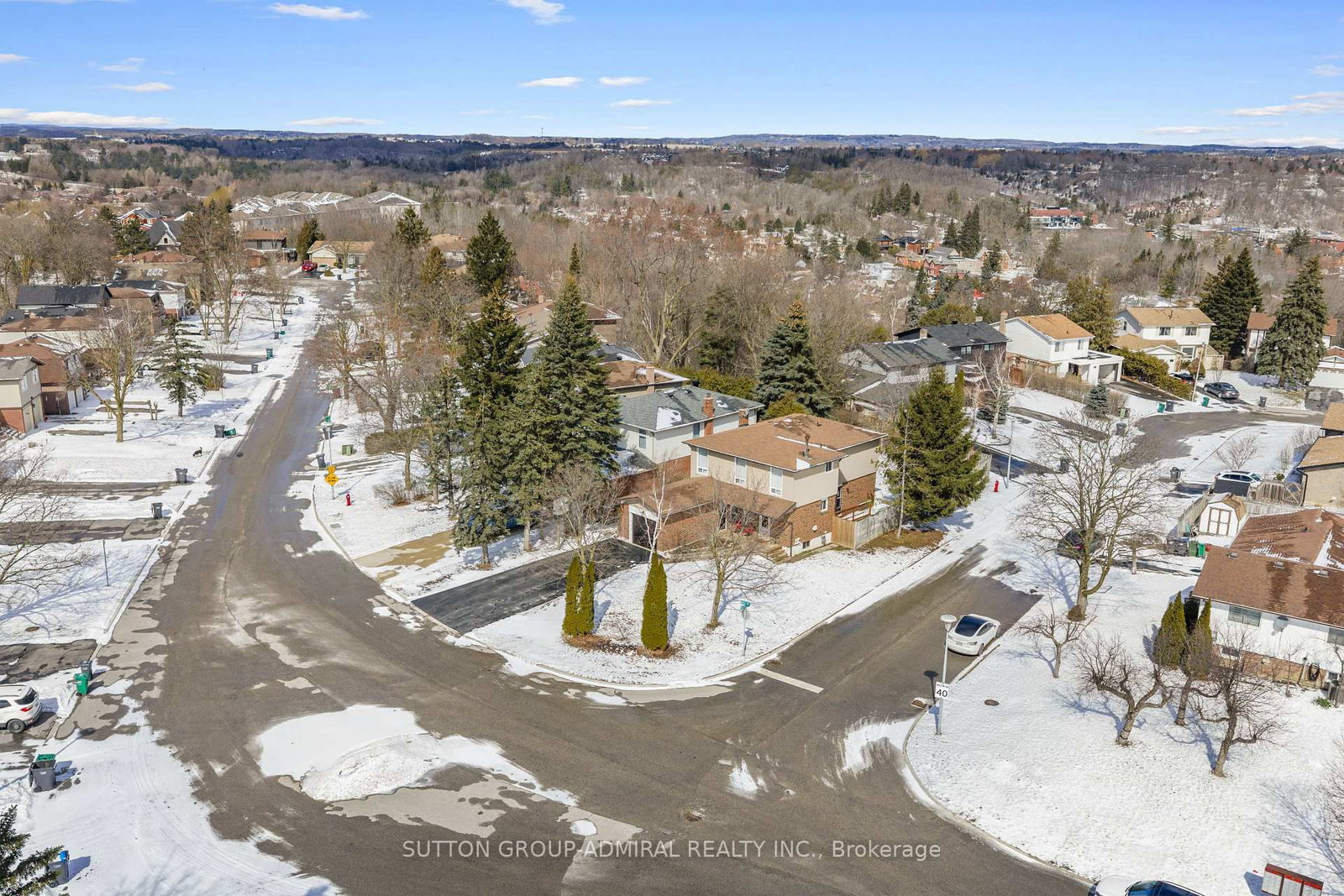 Detached House for sale at 195 Ridge Road, Caledon, Ontario, L7E 4V8 - Bolton West - MLS: W12894736