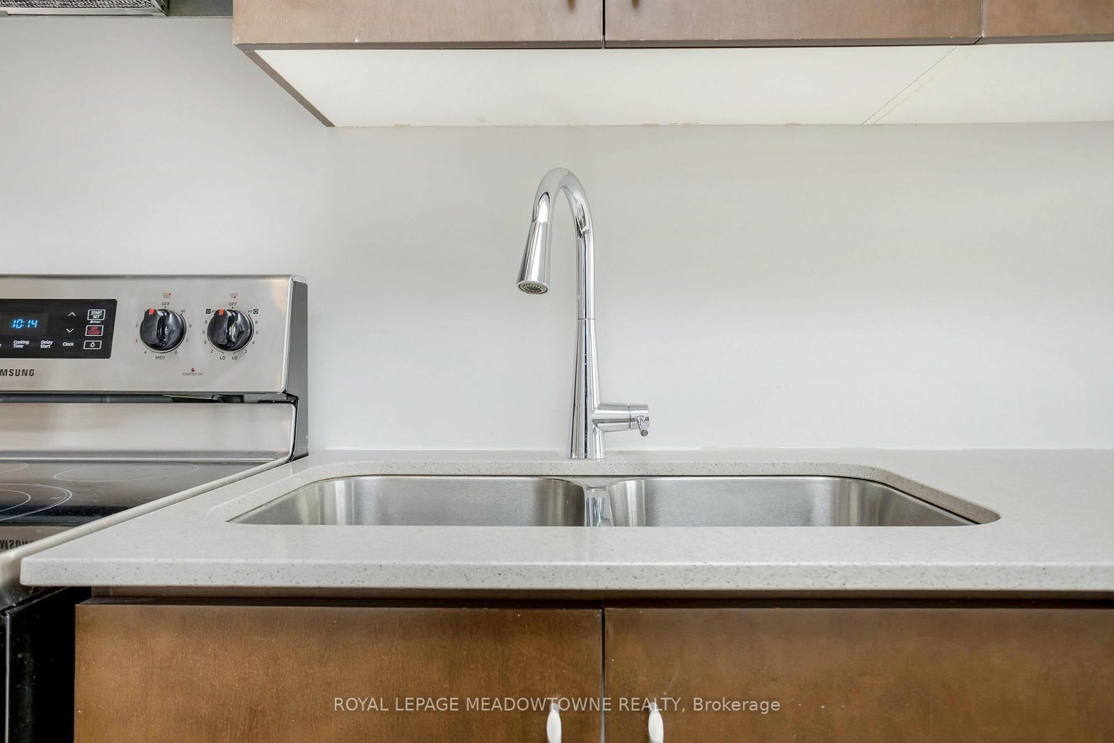 Condo for lease at 503-1105 Leger Way, Milton, Ontario, L9E 1K7 - Ford - MLS: W12894800