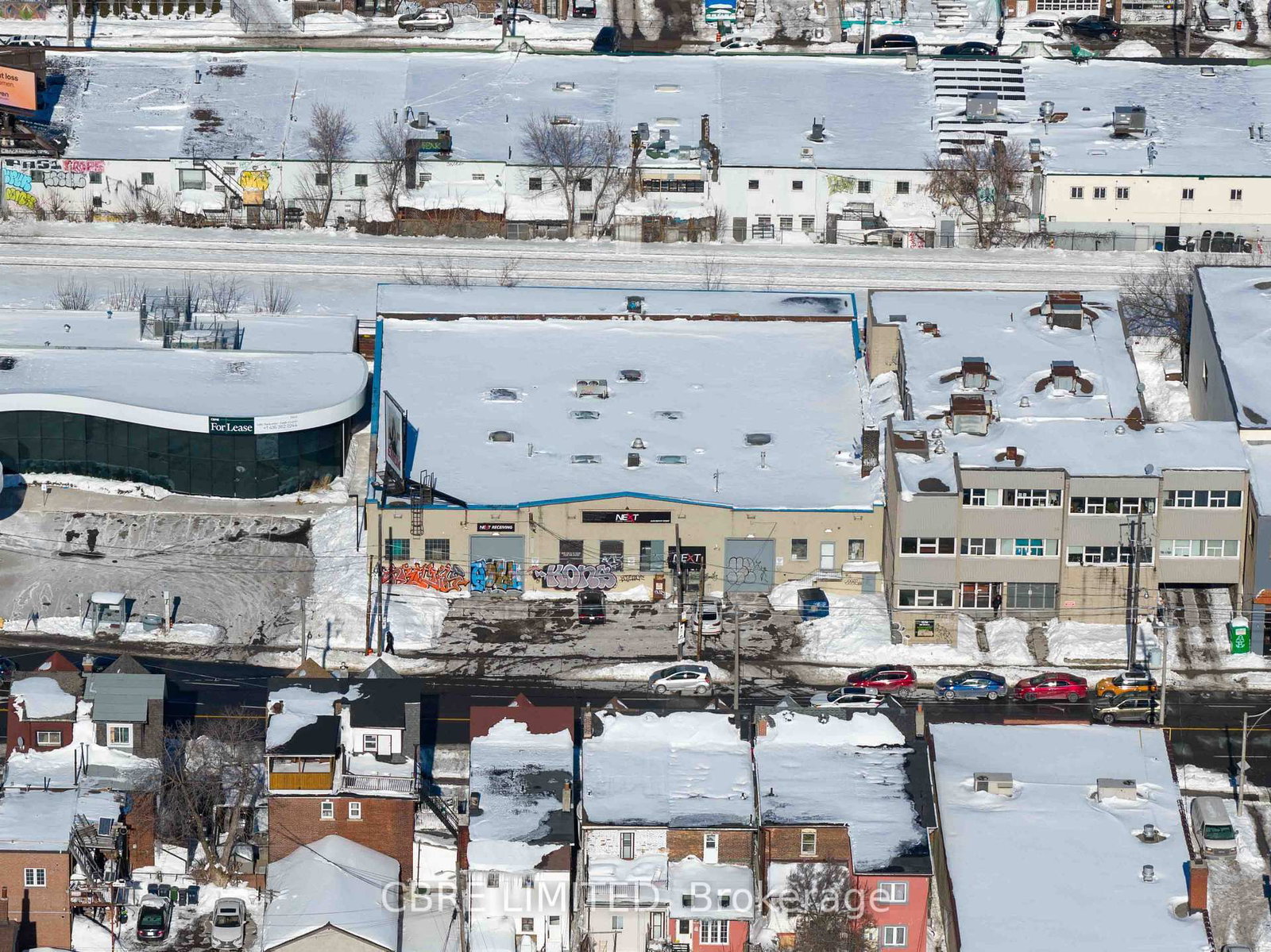 1140 Dupont Street - Photo 4