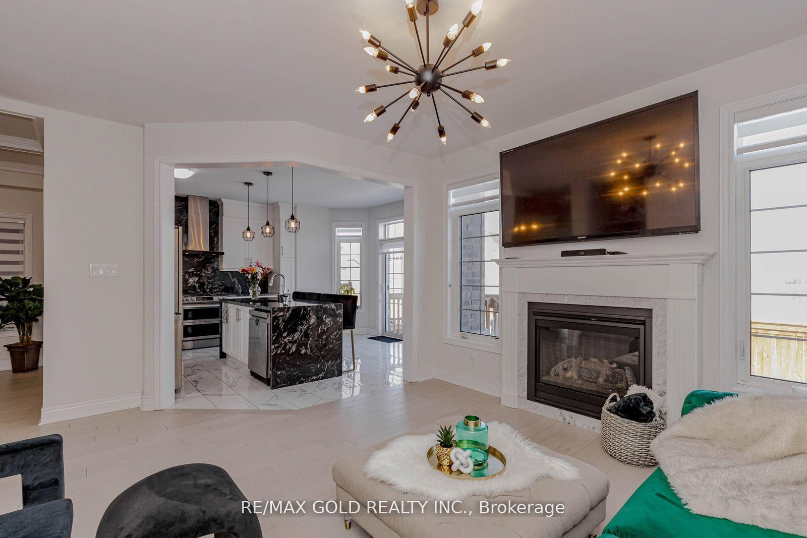 Detached House for sale at 18 Branigan Crescent, Halton Hills, Ontario, L7G 0N2 - Georgetown - MLS: W12895312