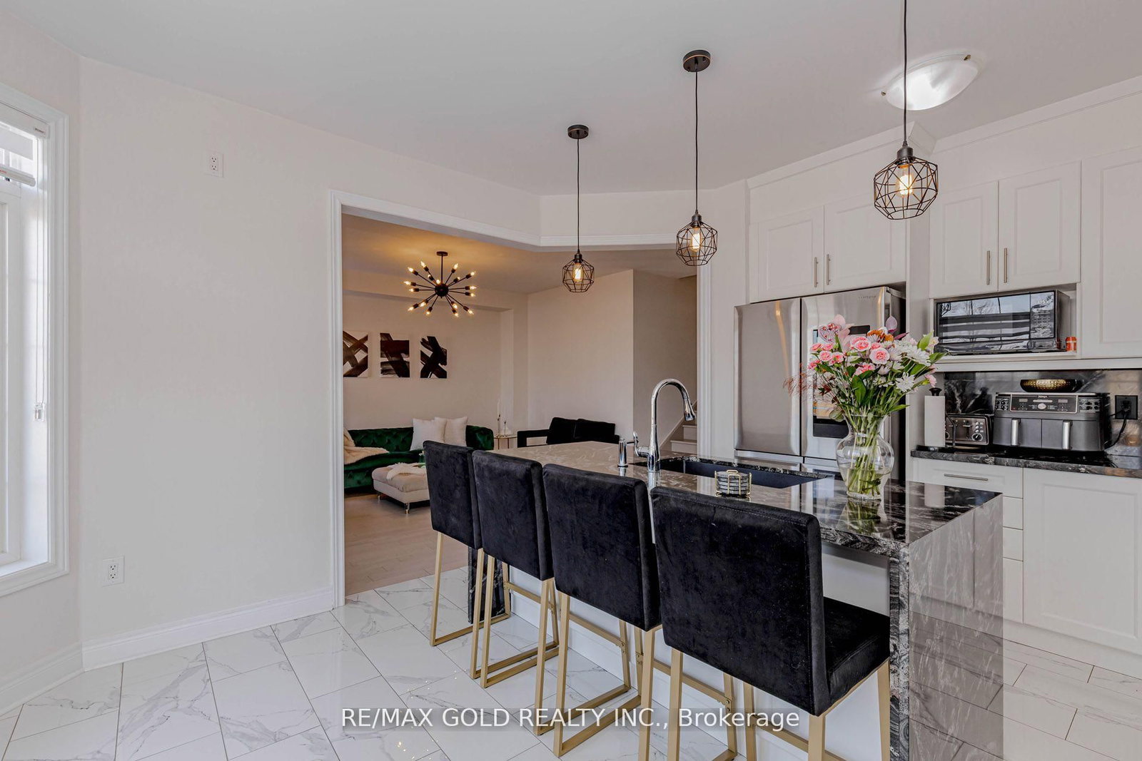 Detached House for sale at 18 Branigan Crescent, Halton Hills, Ontario, L7G 0N2 - Georgetown - MLS: W12895312