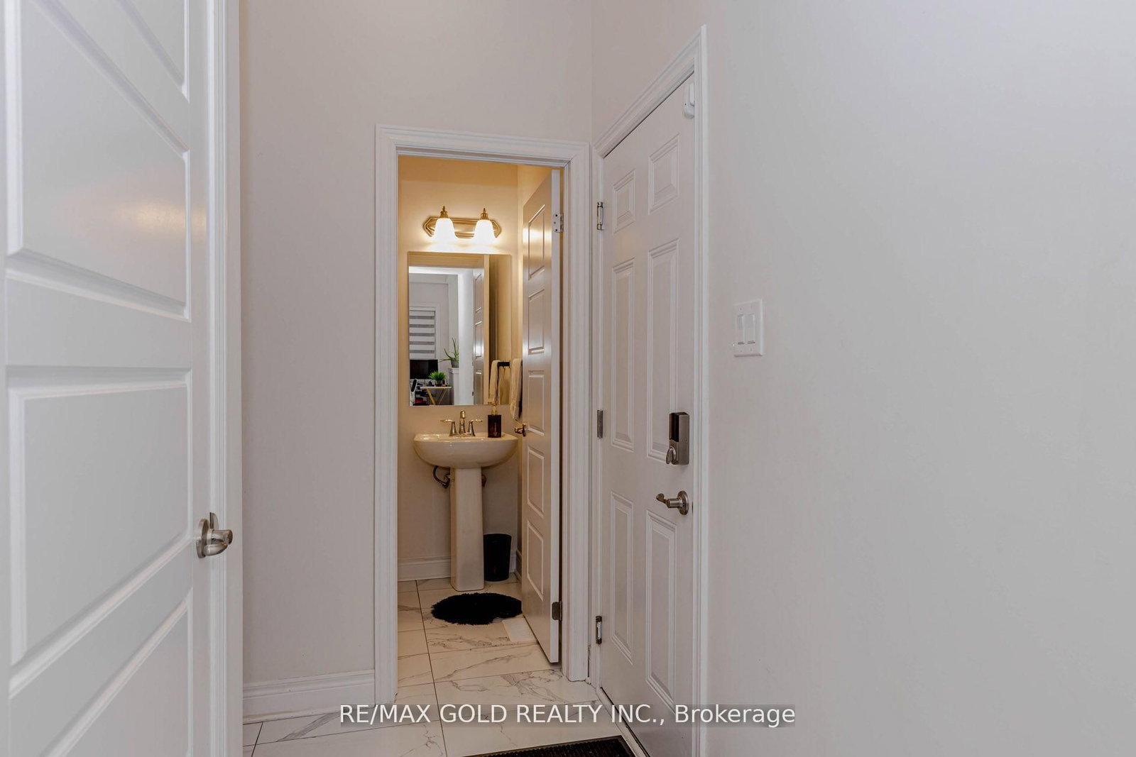 Detached House for sale at 18 Branigan Crescent, Halton Hills, Ontario, L7G 0N2 - Georgetown - MLS: W12895312