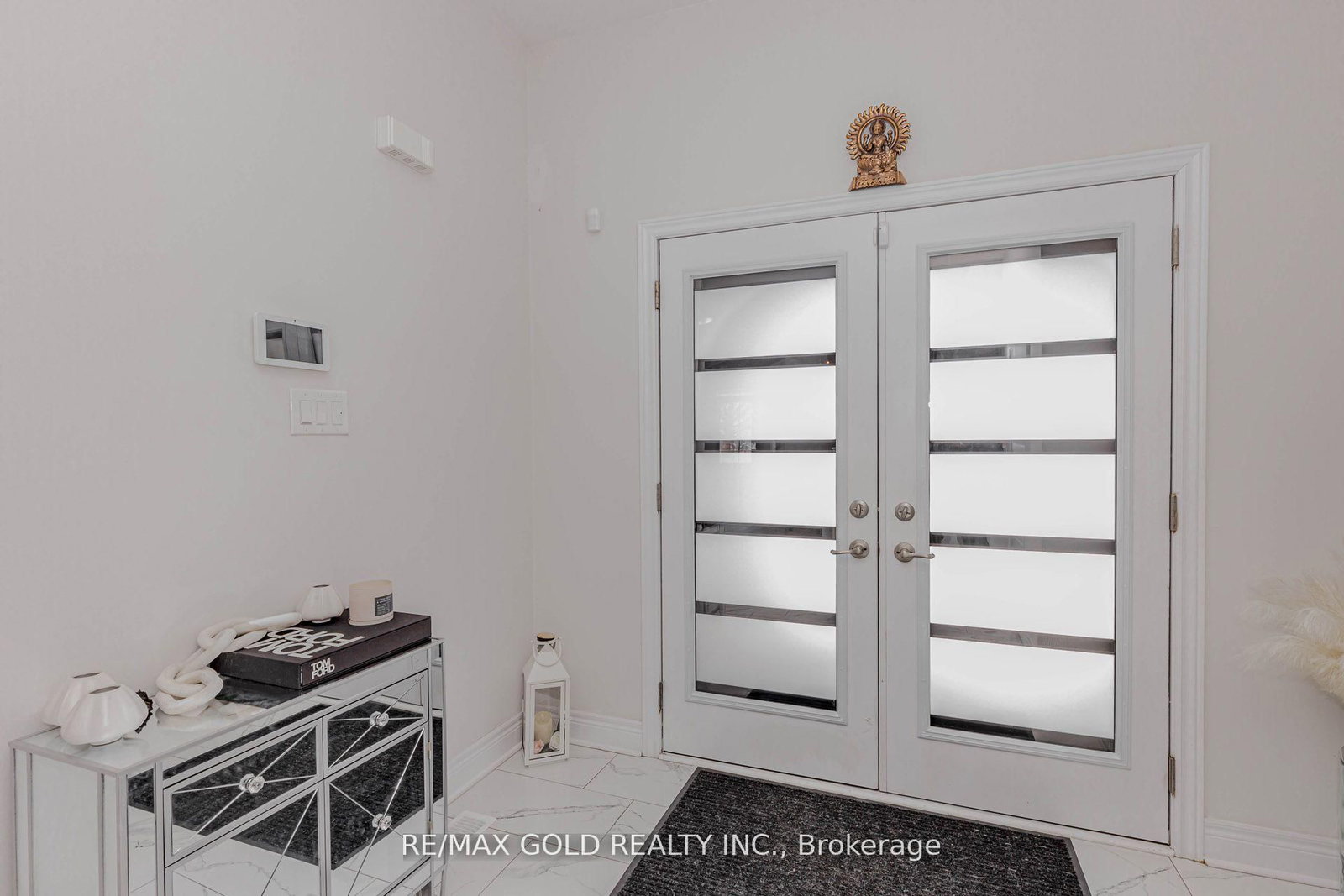 Detached House for sale at 18 Branigan Crescent, Halton Hills, Ontario, L7G 0N2 - Georgetown - MLS: W12895312