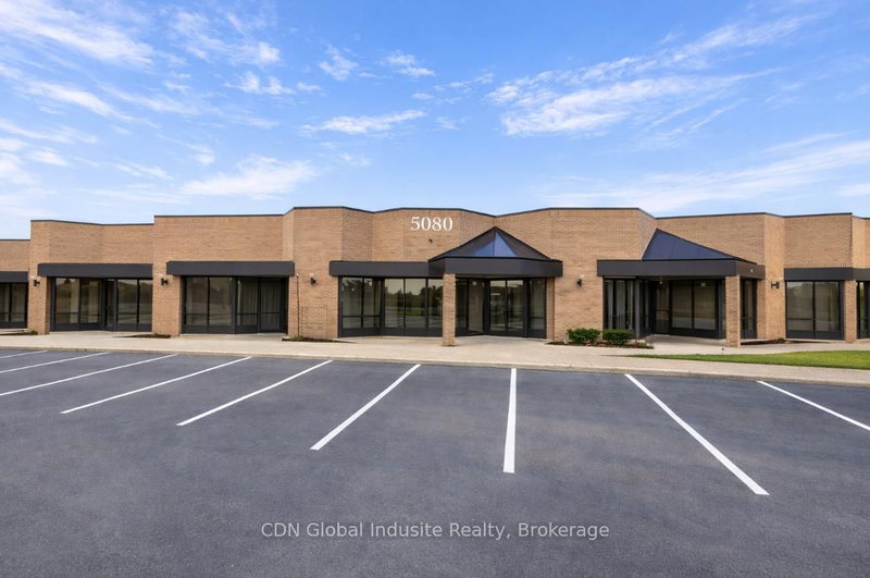 10 - 5080 Timberlea Blvd, Mississauga, L4W 4M2 | Image 2