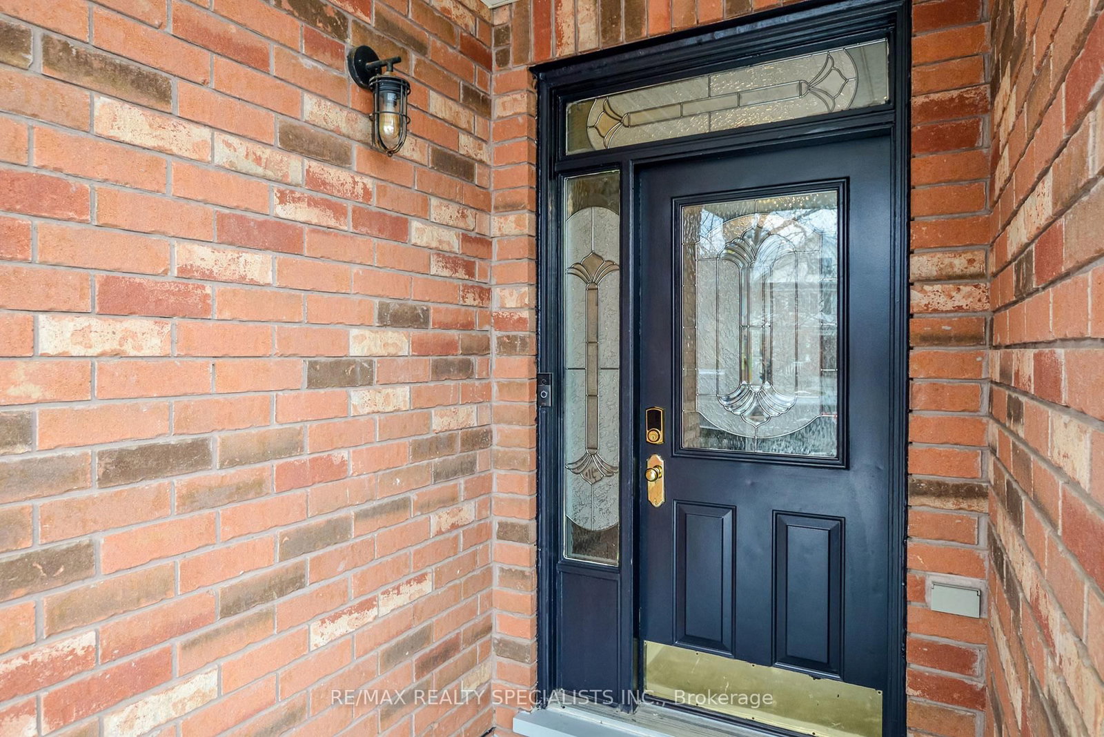 Detached House for sale at 714 TRUDEAU Drive, Milton, Ontario, L9T 5L3 - Beaty - MLS: W12895502