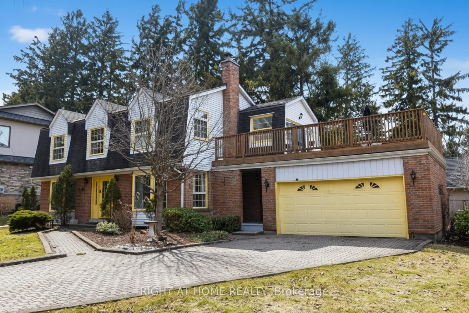 Detached House for sale at 25 Timber Lane, Oakville, Ontario, L6L 2Z4 - Bronte - MLS: W12895554