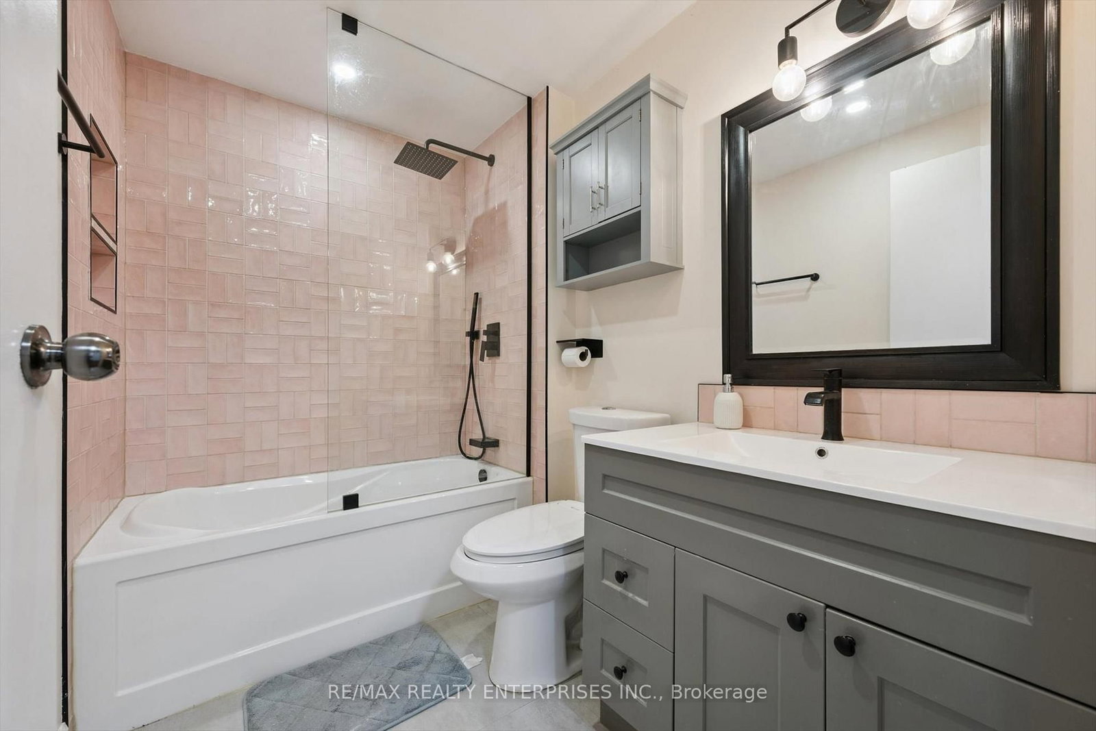 Townhouse for sale at 70-105 Hansen Road, Brampton, Ontario, L6V 3C9 - Madoc - MLS: W12895908