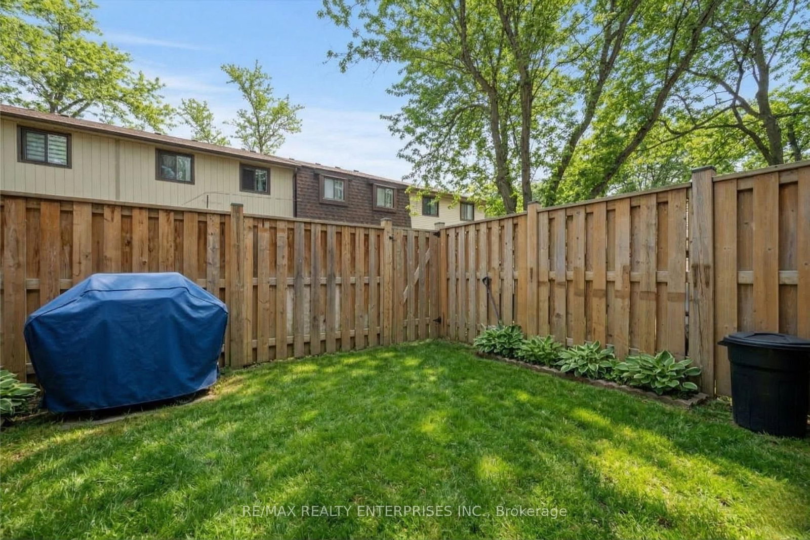 Townhouse for sale at 70-105 Hansen Road, Brampton, Ontario, L6V 3C9 - Madoc - MLS: W12895908