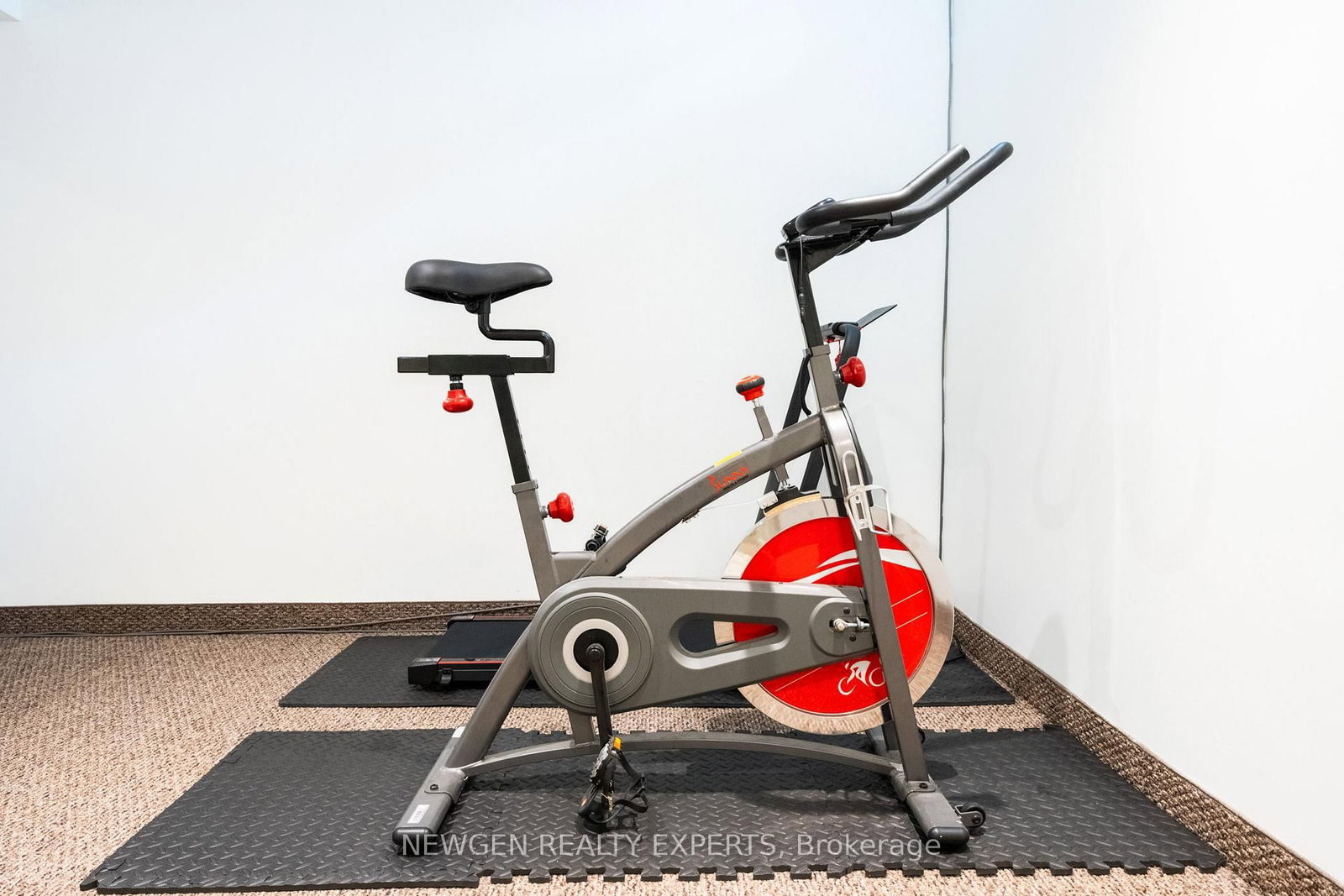 Townhouse for sale at 648 Edwards Avenue, Milton, Ontario, L9T 6B2 - Beaty - MLS: W12895926