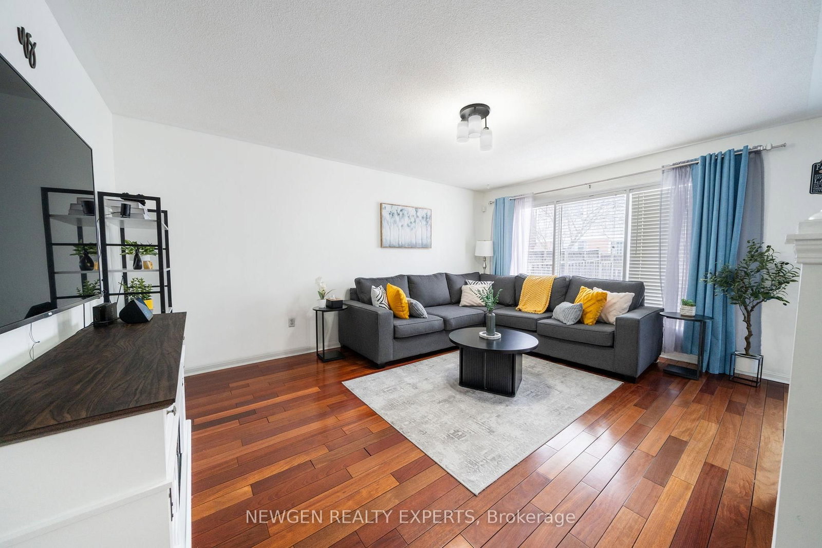 Townhouse for sale at 648 Edwards Avenue, Milton, Ontario, L9T 6B2 - Beaty - MLS: W12895926