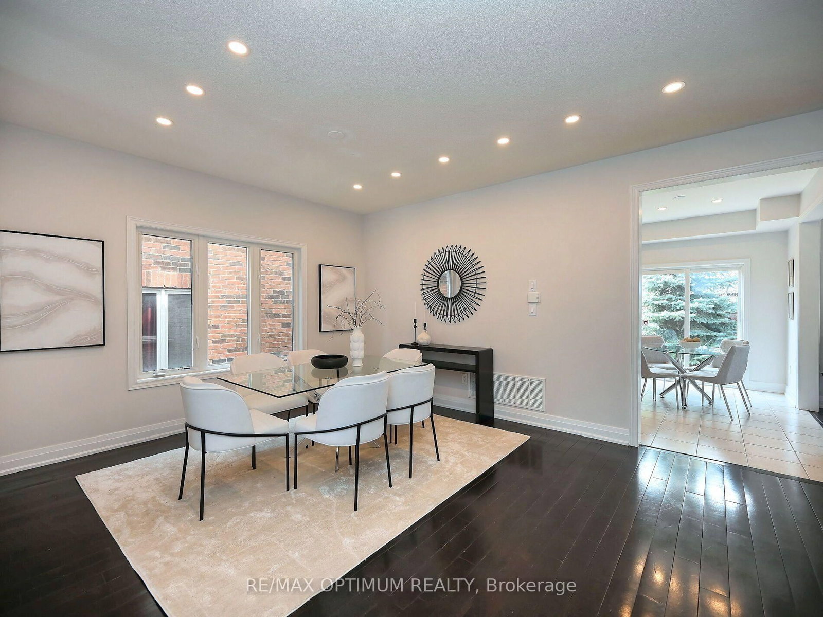 Detached House for sale at 28 Fallharvest Avenue, Brampton, Ontario, L6Y 0P2 - Bram West - MLS: W12896156