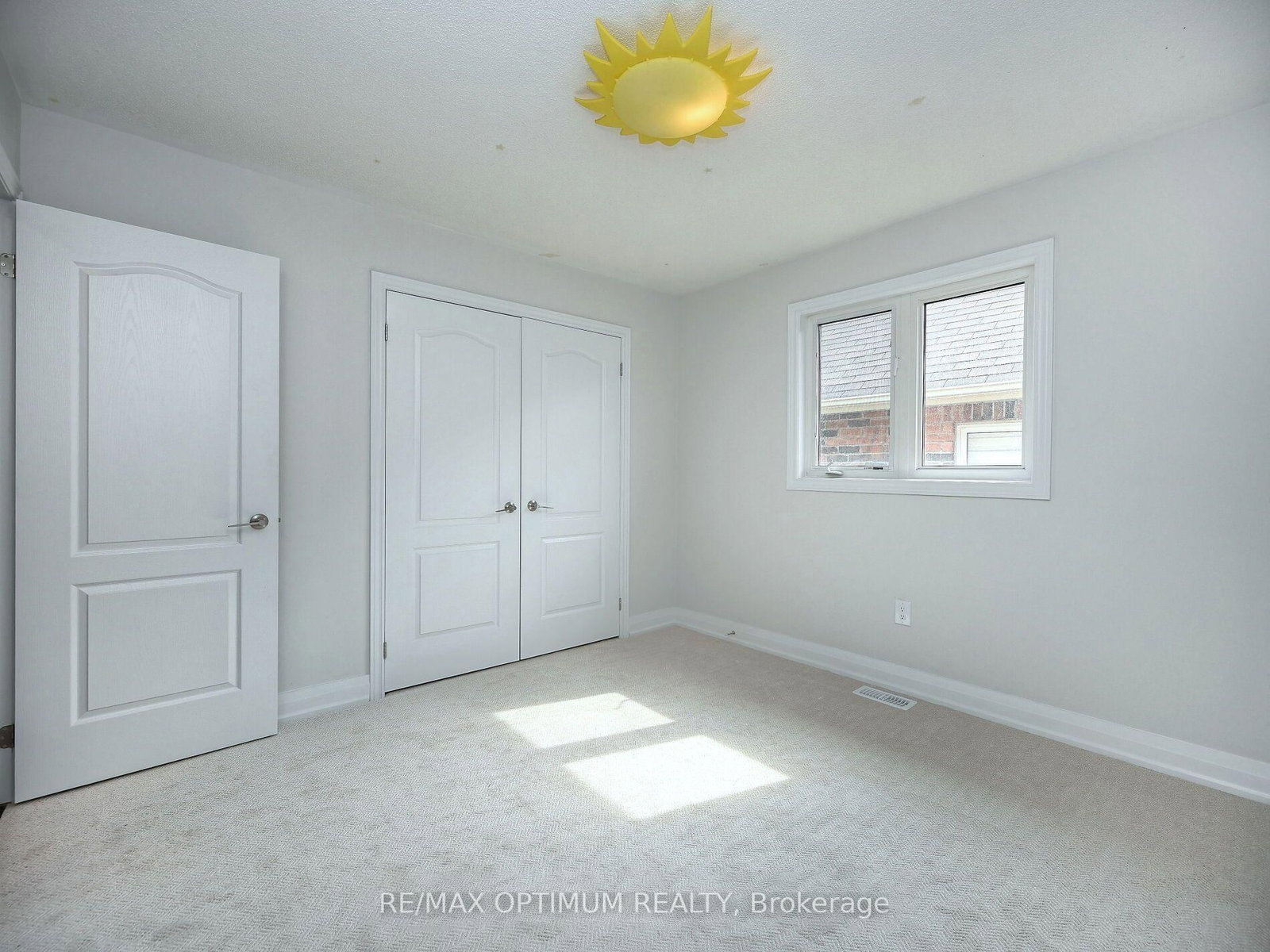 Detached House for sale at 28 Fallharvest Avenue, Brampton, Ontario, L6Y 0P2 - Bram West - MLS: W12896156