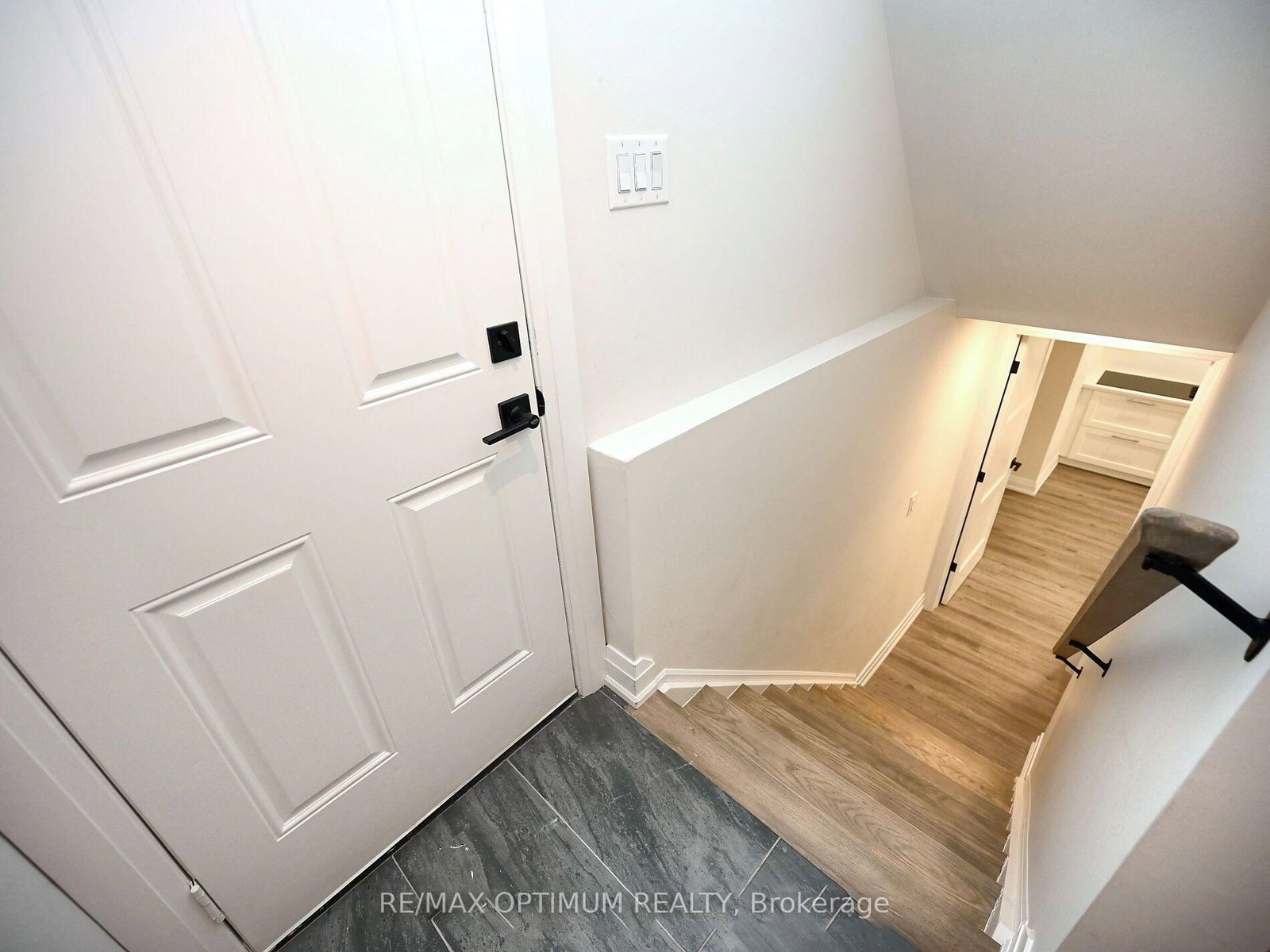 Detached House for sale at 28 Fallharvest Avenue, Brampton, Ontario, L6Y 0P2 - Bram West - MLS: W12896156