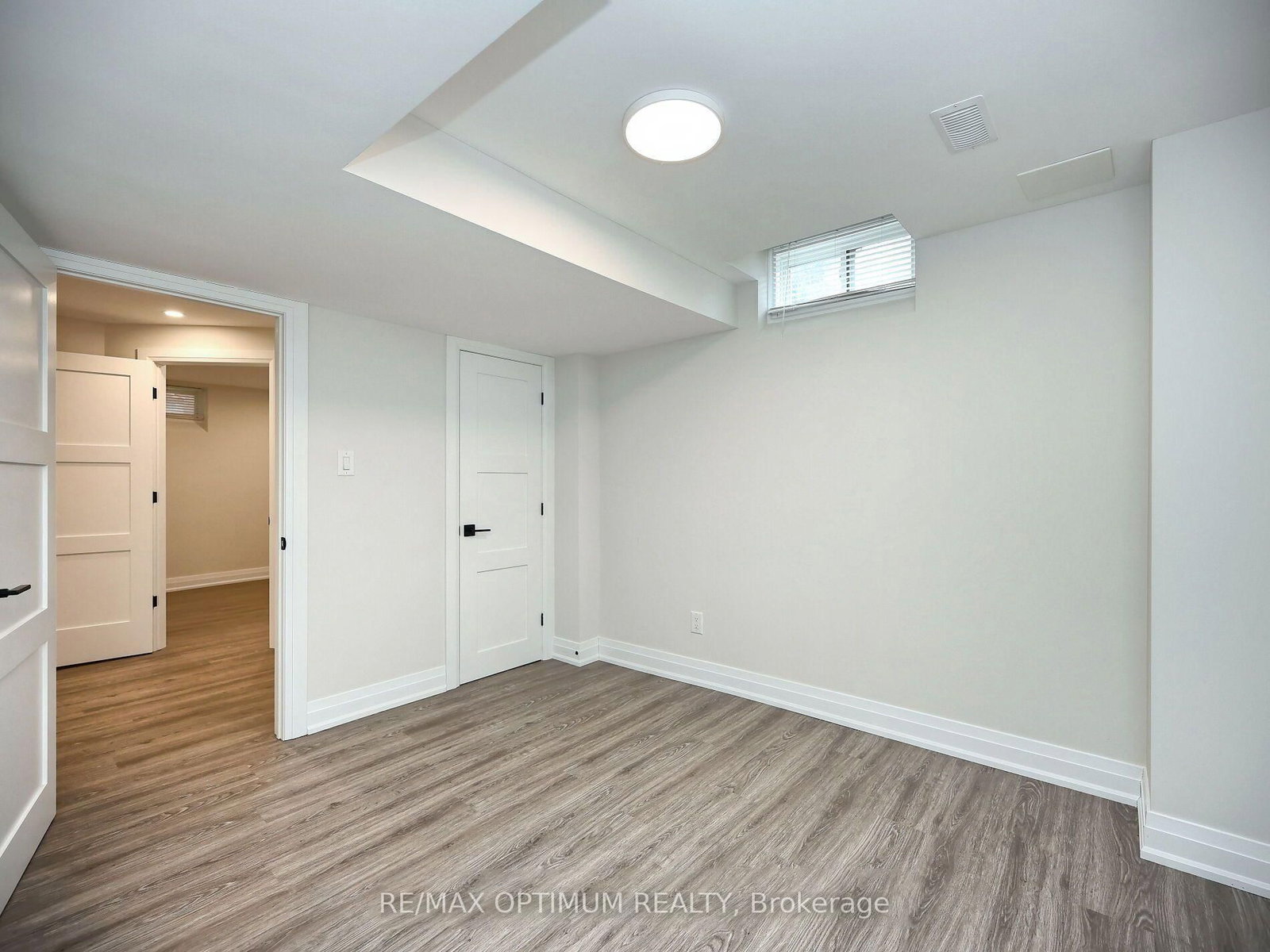 Detached House for sale at 28 Fallharvest Avenue, Brampton, Ontario, L6Y 0P2 - Bram West - MLS: W12896156