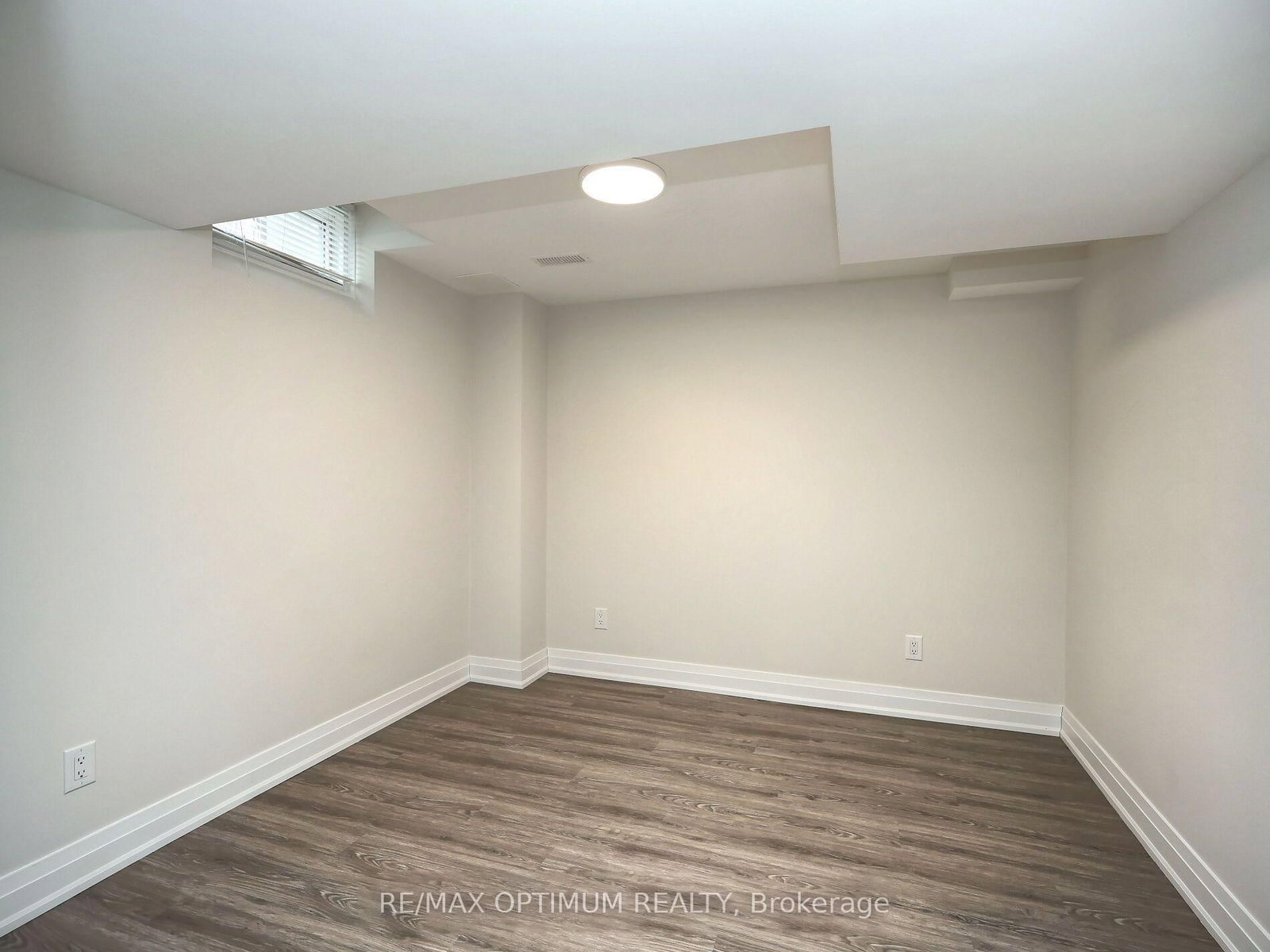 Detached House for sale at 28 Fallharvest Avenue, Brampton, Ontario, L6Y 0P2 - Bram West - MLS: W12896156