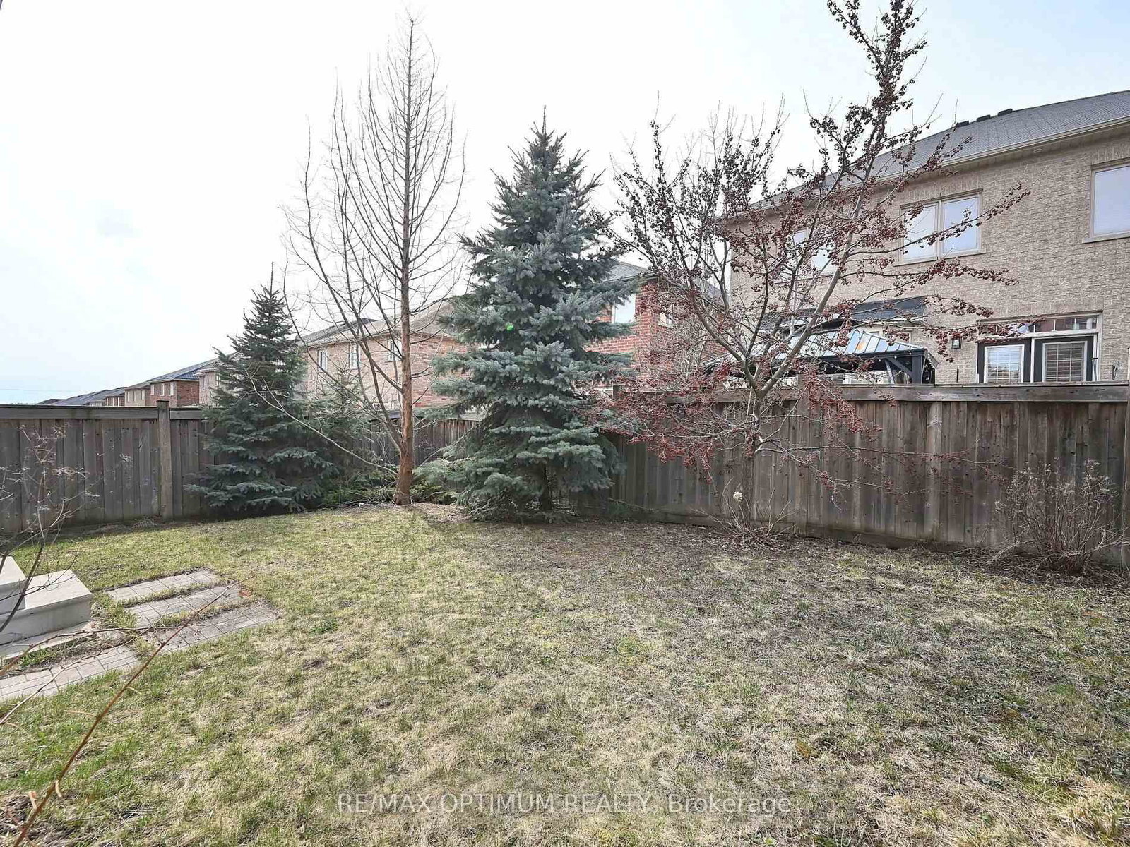 Detached House for sale at 28 Fallharvest Avenue, Brampton, Ontario, L6Y 0P2 - Bram West - MLS: W12896156