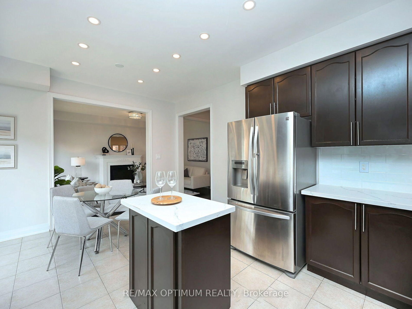 Detached House for sale at 28 Fallharvest Avenue, Brampton, Ontario, L6Y 0P2 - Bram West - MLS: W12896156