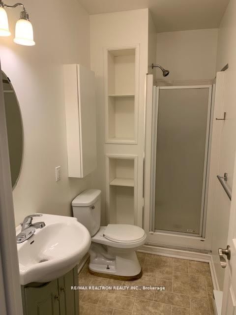 1620 Bloor Street W - Photo 11