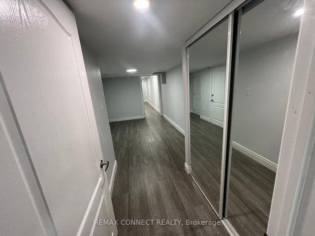 Bsmt - 8 Evanwood Crescent