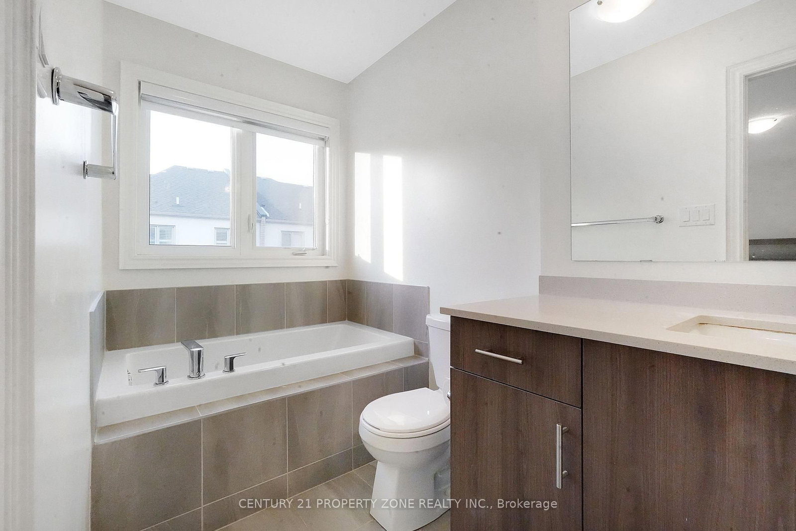 477 Izumi Milton,ON L9E 1J7 — Photo 17