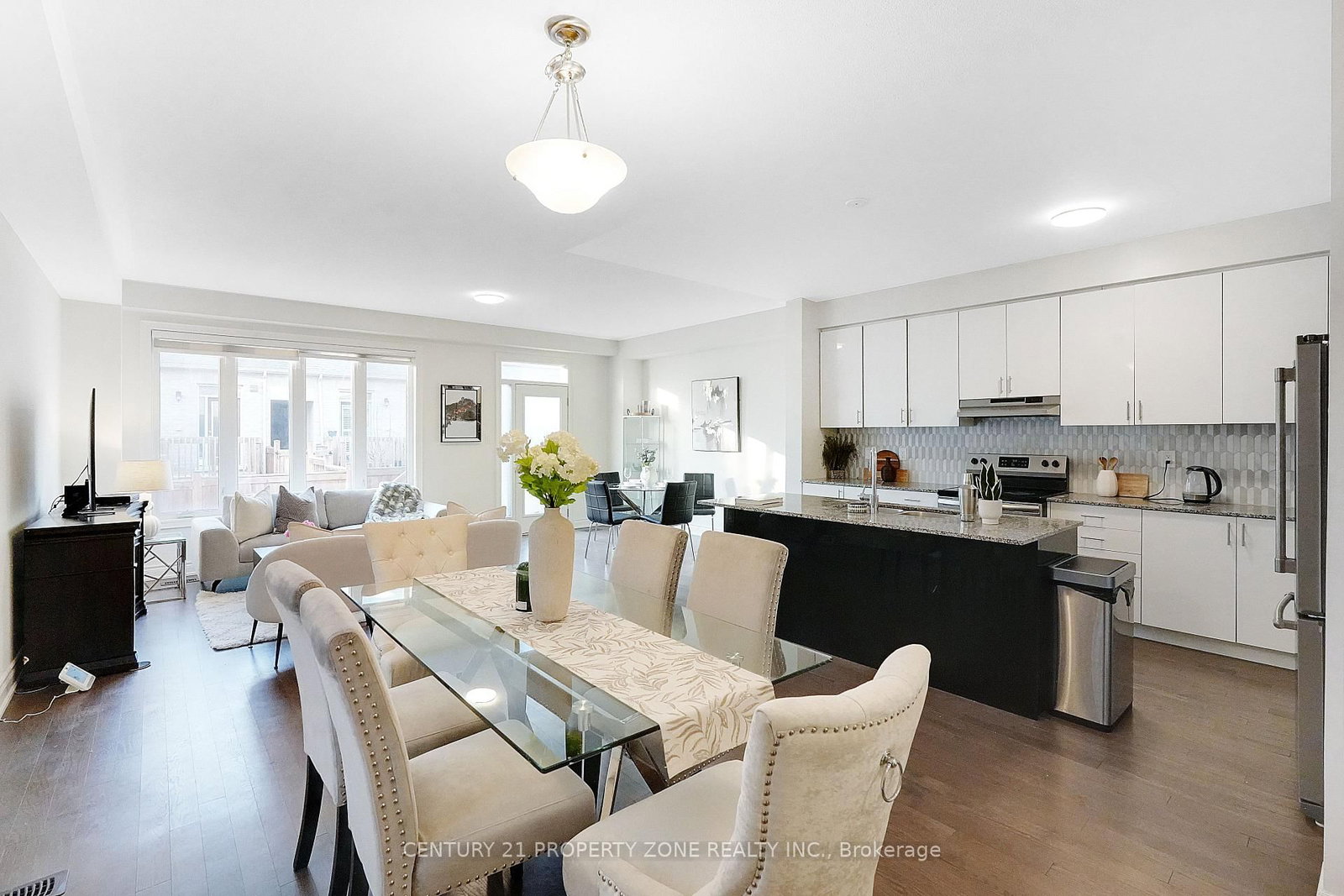 477 Izumi Milton,ON L9E 1J7 — Photo 9