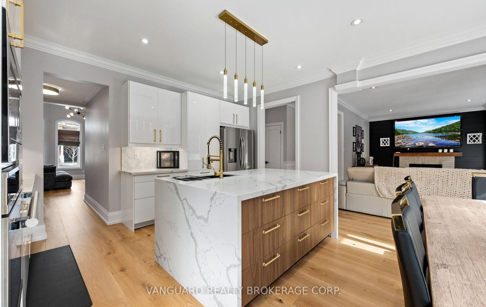 Detached House for sale at 1130 Little Crescent, Milton, Ontario, L9T 6T2 - Clarke - MLS: W12897178