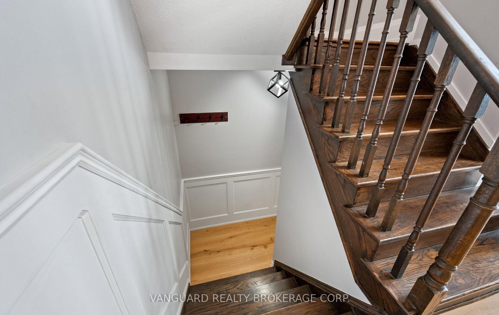 Detached House for sale at 1130 Little Crescent, Milton, Ontario, L9T 6T2 - Clarke - MLS: W12897178