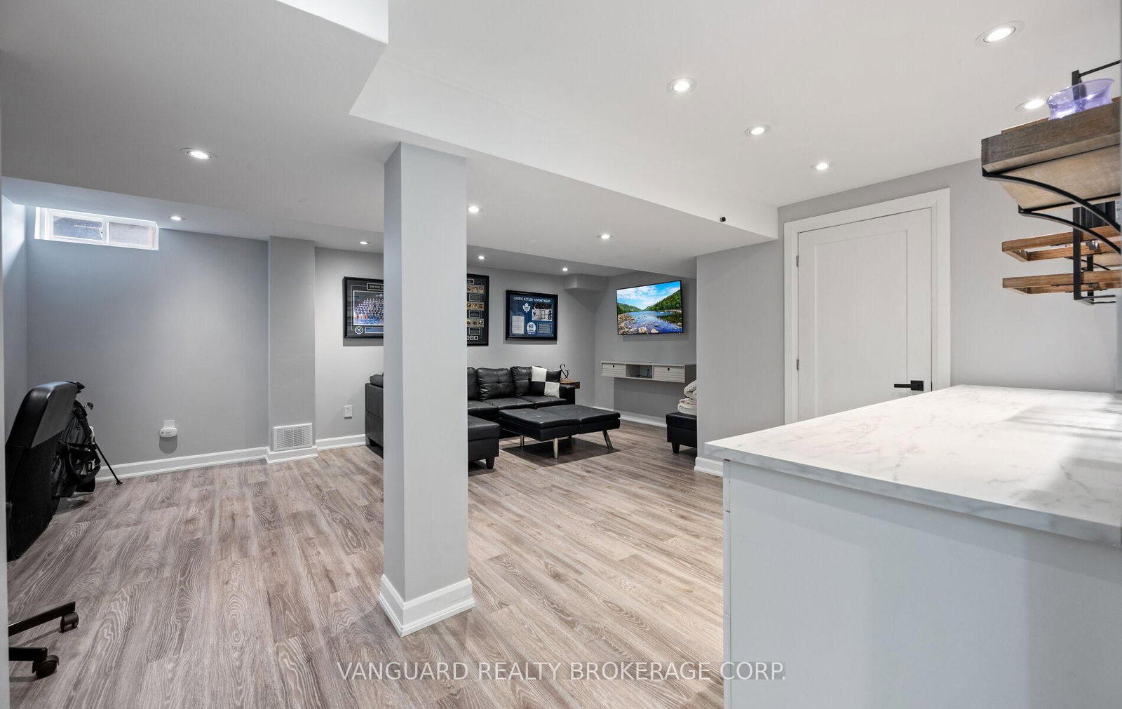 Detached House for sale at 1130 Little Crescent, Milton, Ontario, L9T 6T2 - Clarke - MLS: W12897178