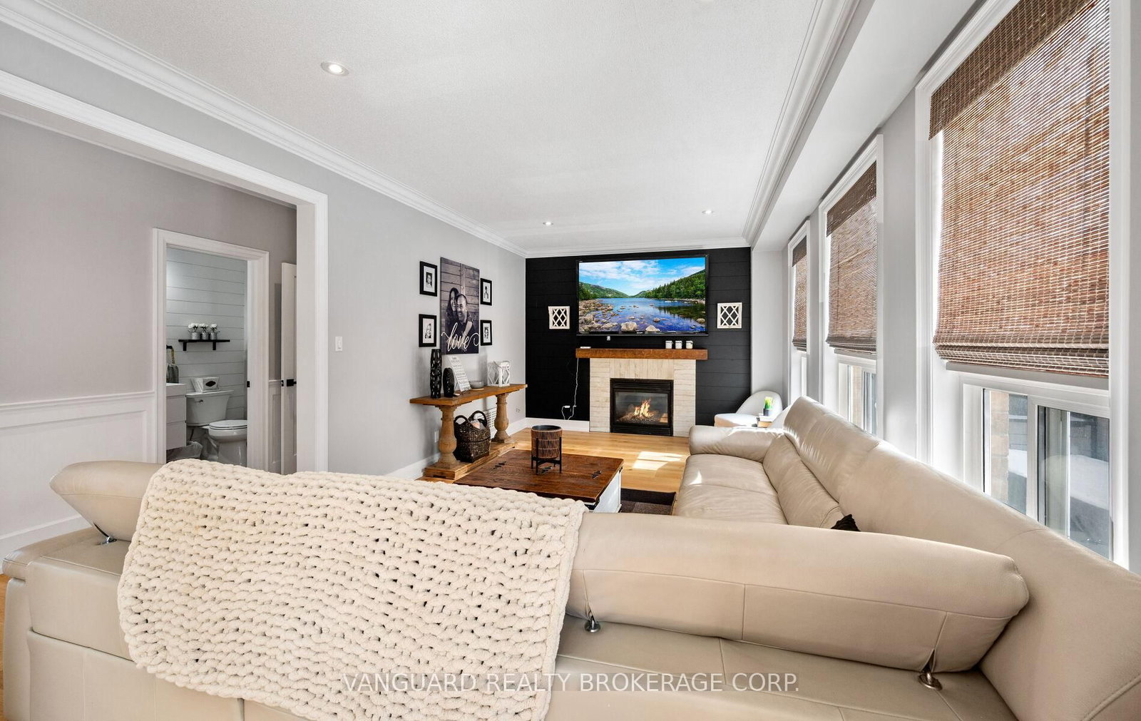 Detached House for sale at 1130 Little Crescent, Milton, Ontario, L9T 6T2 - Clarke - MLS: W12897178