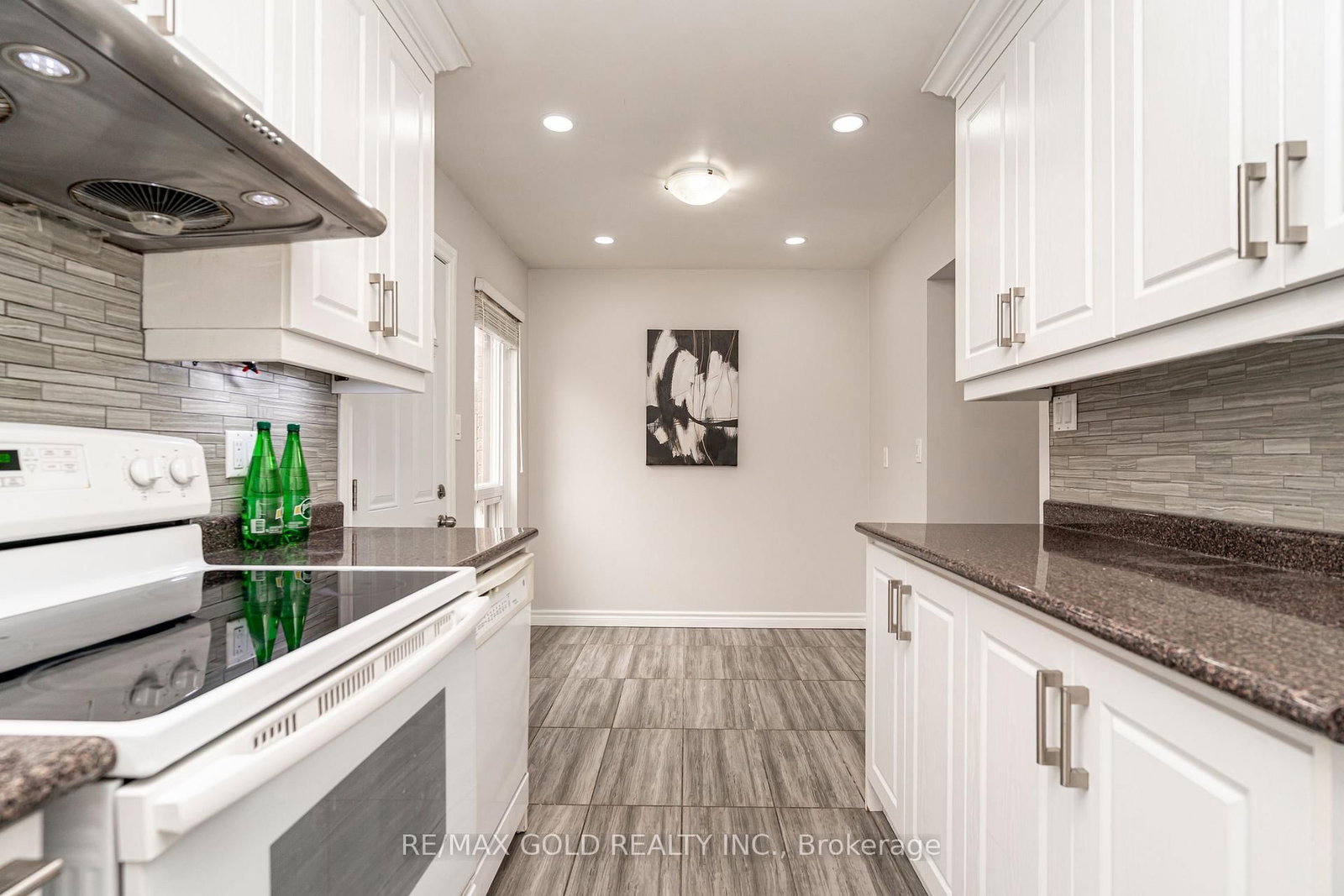 Townhouse for sale at 75-75 Mcmullen Crescent, Brampton, Ontario, L6S 3M2 - Central Park - MLS: W12897228