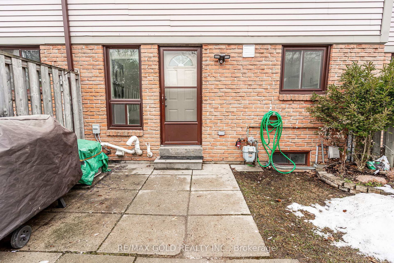 Townhouse for sale at 75-75 Mcmullen Crescent, Brampton, Ontario, L6S 3M2 - Central Park - MLS: W12897228