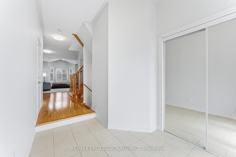 525 Scott Blvd, Milton, L9T 0T8 | Image 3
