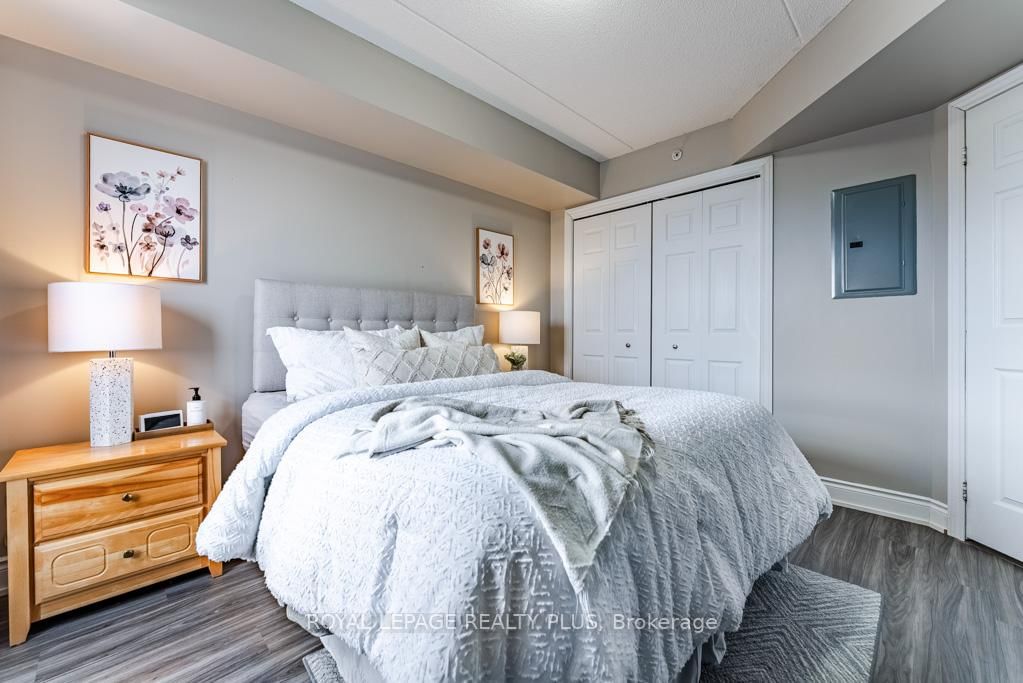 Condo for sale at 309-1370 Main Street, Milton, Ontario, L9T 7S8 - Dempsey - MLS: W12897508