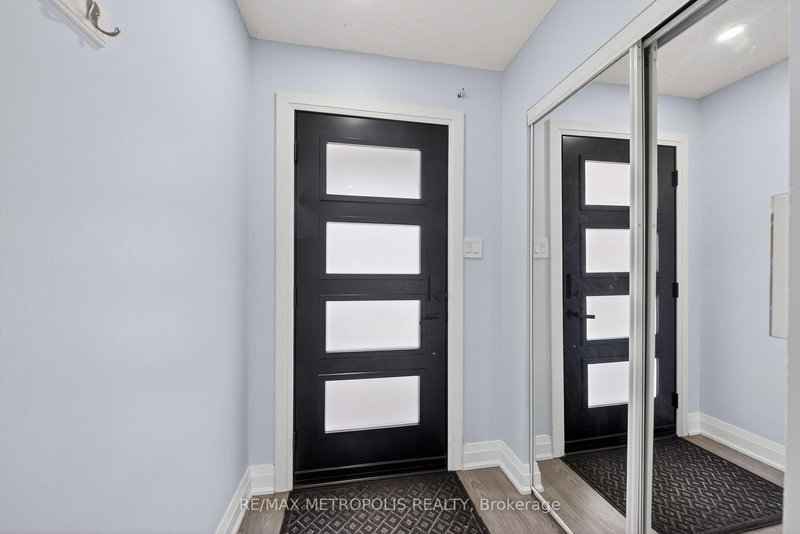 43 Tiller Tr, Brampton, L6X 4R6 | Image 2