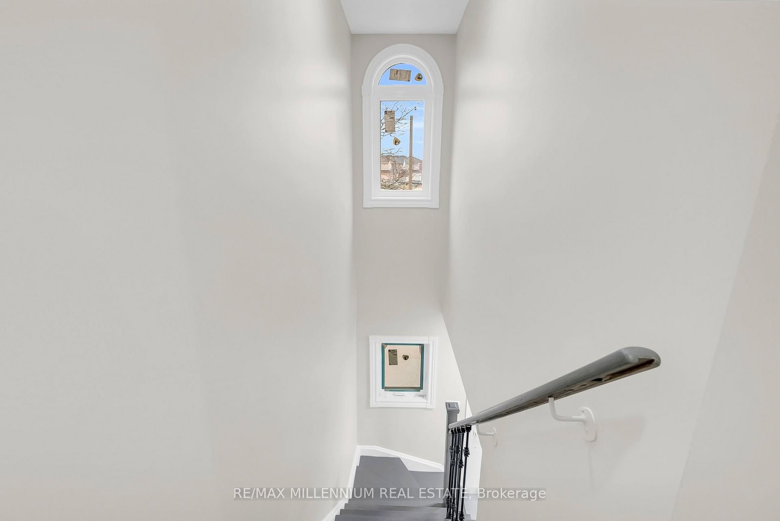 Detached House for sale at 76 Sunley Crescent, Brampton, Ontario, L6Y 5B7 - Fletcher's West - MLS: W12897720