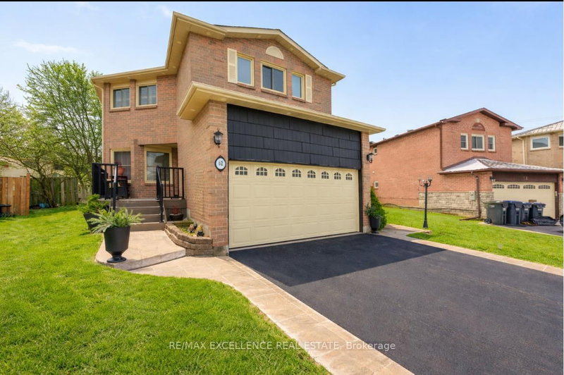 62 Atkins Circ, Brampton, L6X 4B5 | Image 2