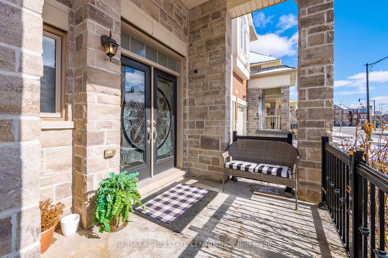 15 Provost Tr, Brampton, L6Y 6E7 | Image 2