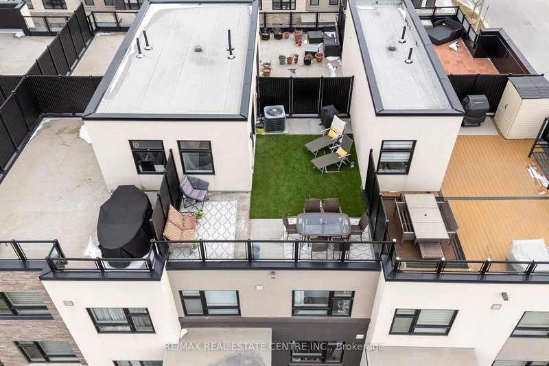 28 - 1121 Cooke Blvd, Burlington, L7T 0C3 | Image 3