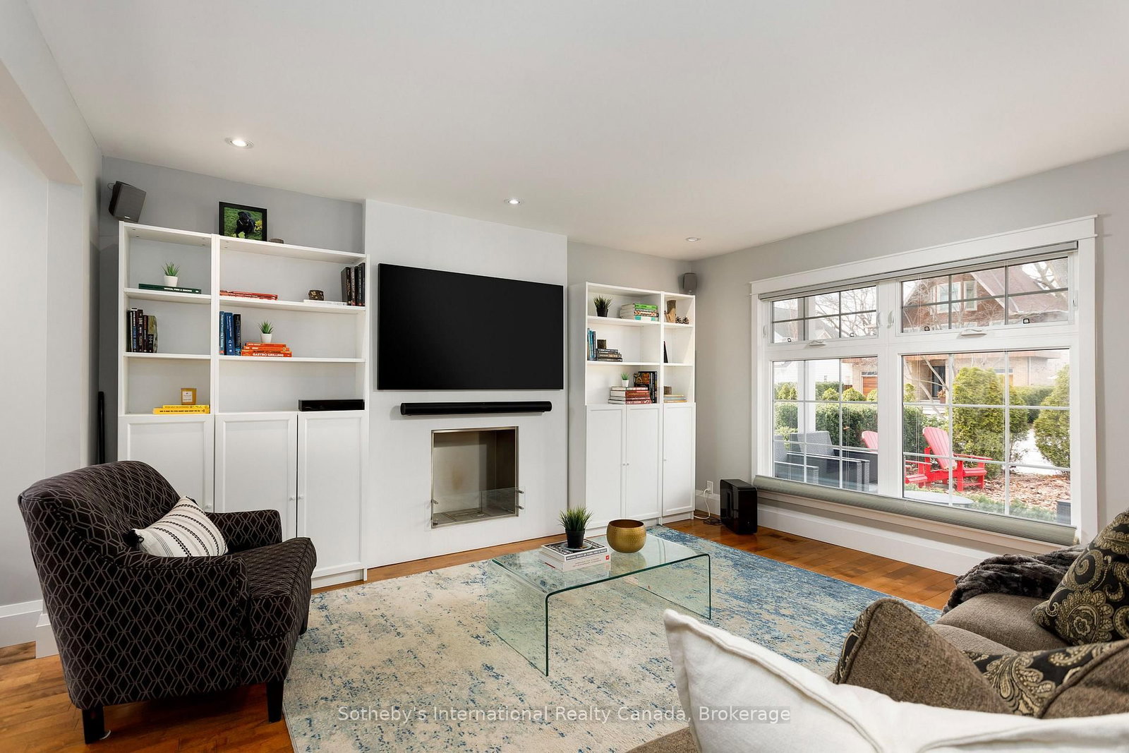 Detached House for sale at 32 Anderson Street, Oakville, Ontario, L6K 1A5 - Central - MLS: W12898434