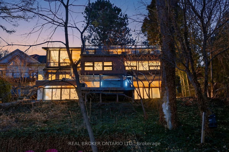 868 Danforth Pl, Burlington, L7T 1S2 | Image 3